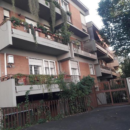 Rizzola Casa E Appartamento Per Vacanze روما المظهر الخارجي الصورة